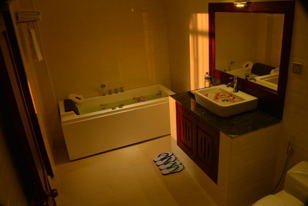 Great Wall Hotel - Nay Pyi Taw Oattara Thiri Værelse billede